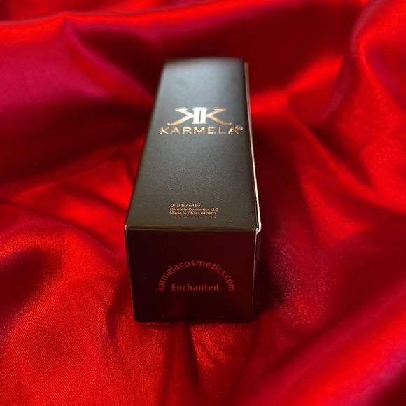 Karmela Cosmetics Silk Matte Lipstick in Enchanted - Picture 4 of 5